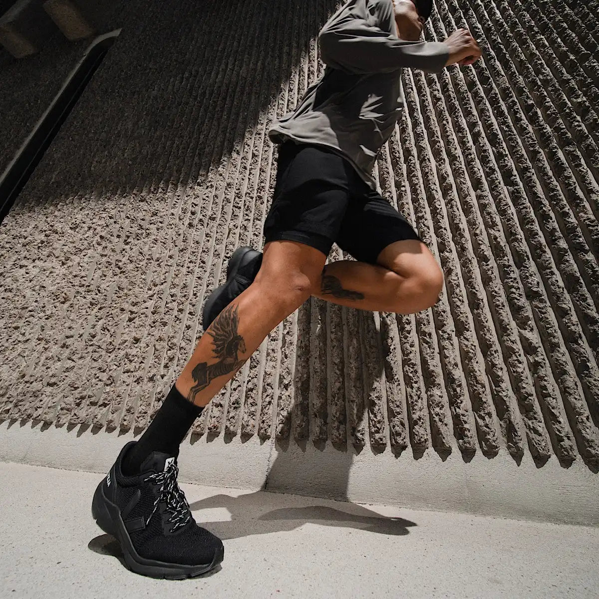 MARLIN V-KNIT FULL BLACK
