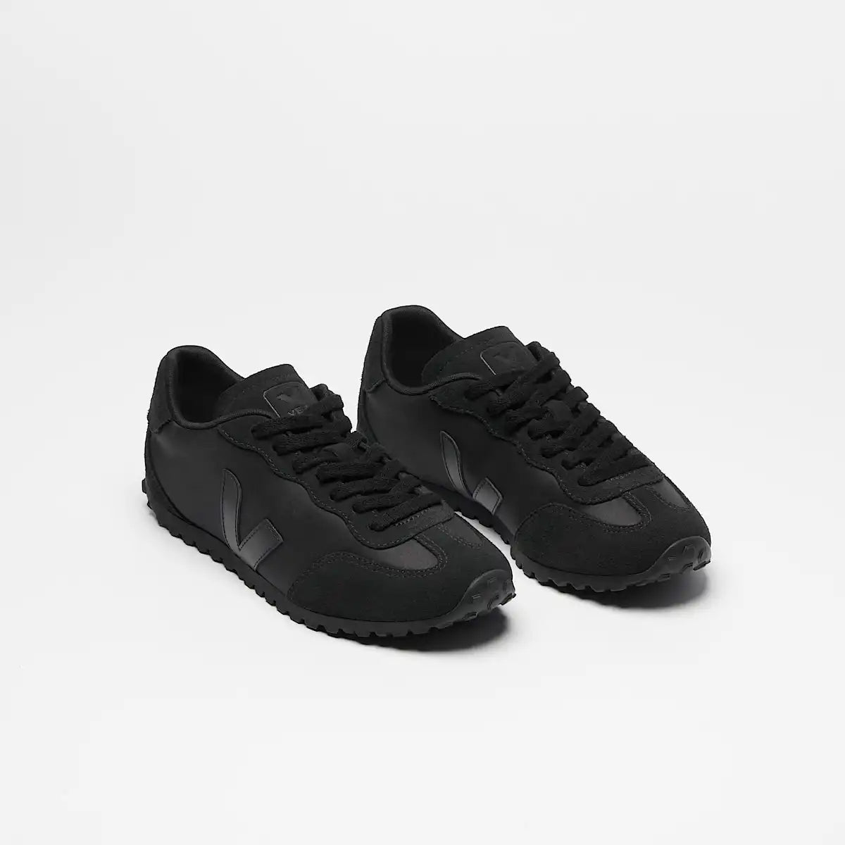GT NOLYN FULL BLACK